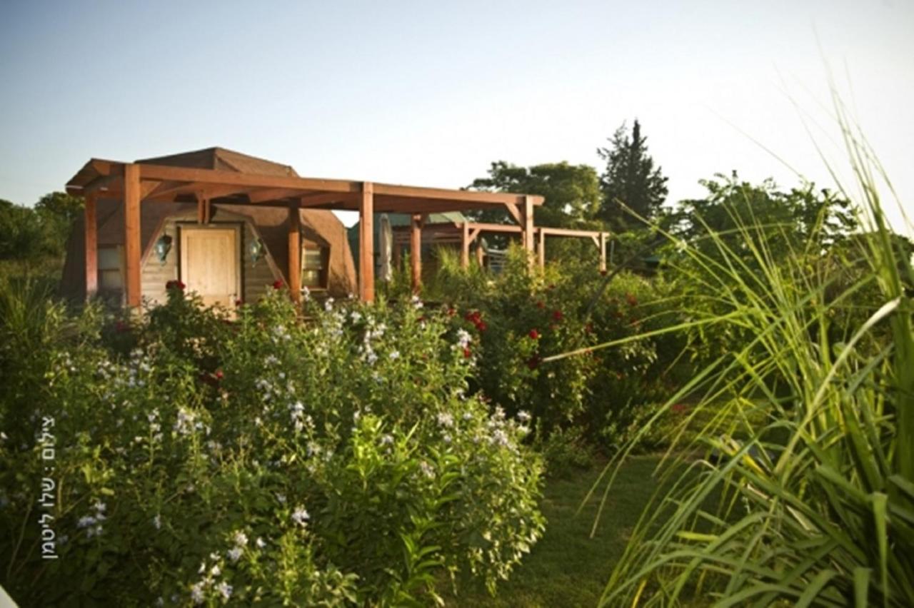 Kipat Ha-Shamaim Villa Тиберия Екстериор снимка